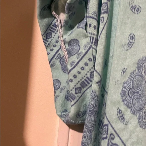 BUCKETLIST Blue and Green Patterned Top - Picture 4 of 6